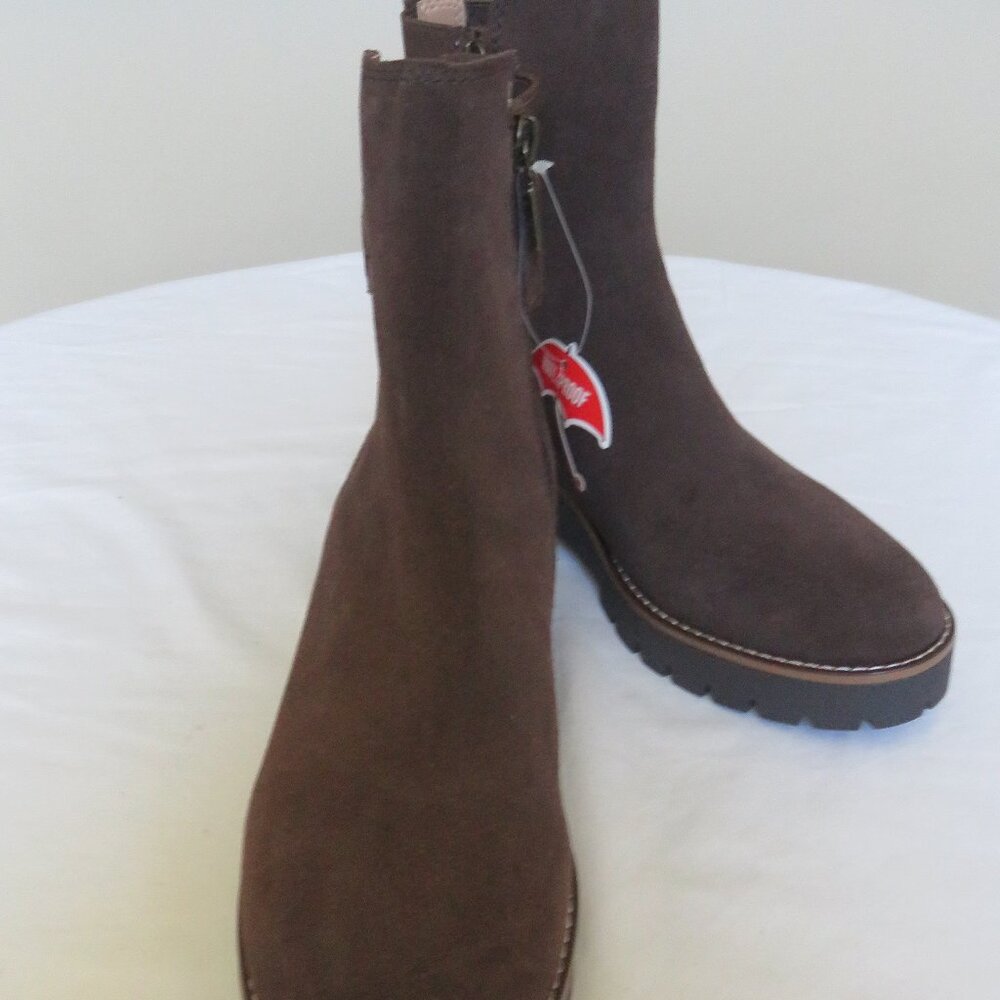 Blondo waterproof bootie 7 NWT